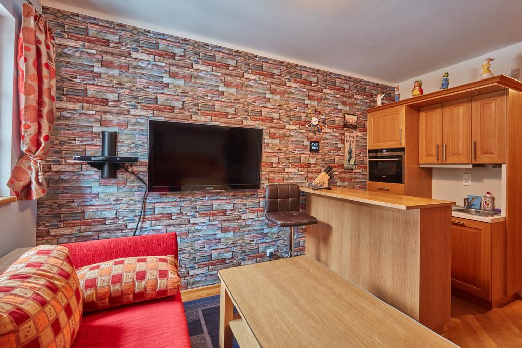 Apartman U Vleku Javor Praiano Oda fotoğraf
