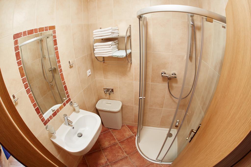 Apartman U Vleku Javor Praiano Oda fotoğraf